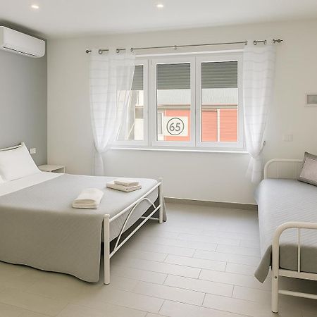 La Dimora Di Antonietta Appartement Napels Buitenkant foto
